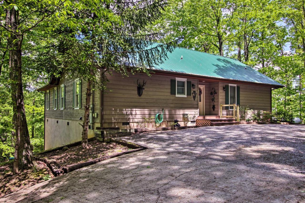 Eclectic Cabin With Hot Tub 1 Mi To Ober Gatlinburg Exterior foto